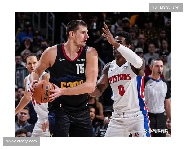 NBA强强对话：顶级球星争锋对决谁能笑到最后带领球队夺冠