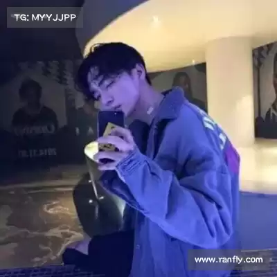 葛昀